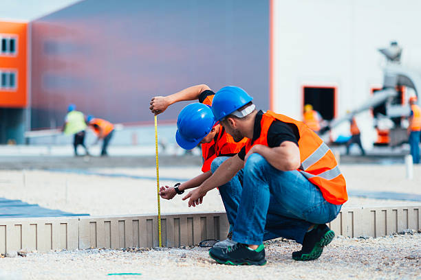 Best Concrete Sidewalk Installation  in Menomonee Falls, WI